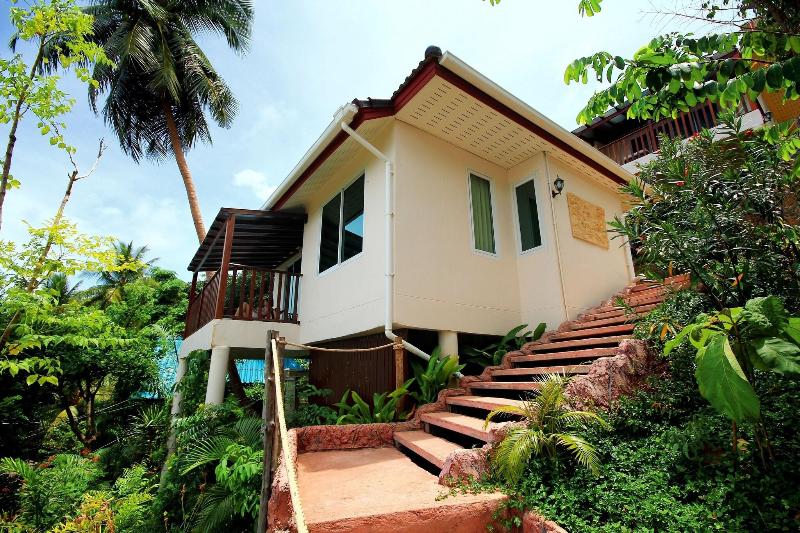 Pinnacle Koh Tao Resort - Genel