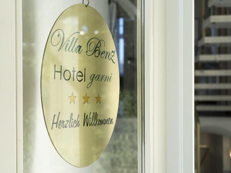 Villa Benz Hotel Garni - Lobi