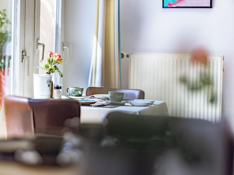 Villa Benz Hotel Garni - Restoran