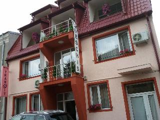 Tranzzit Hotel