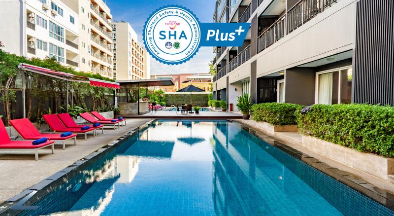 The Lantern Resorts Patong - Havuz