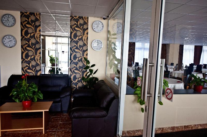 Canada Hotel - Lobi