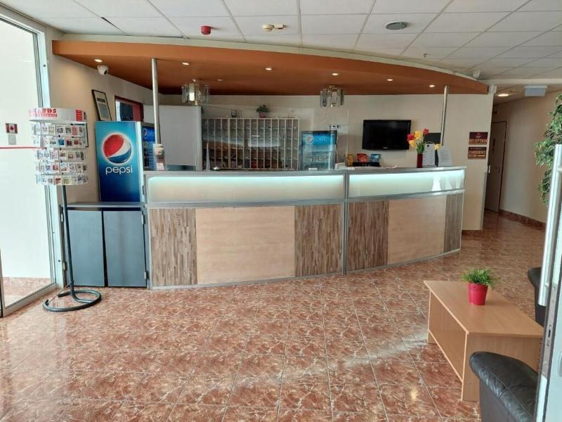 Canada Hotel - Lobi