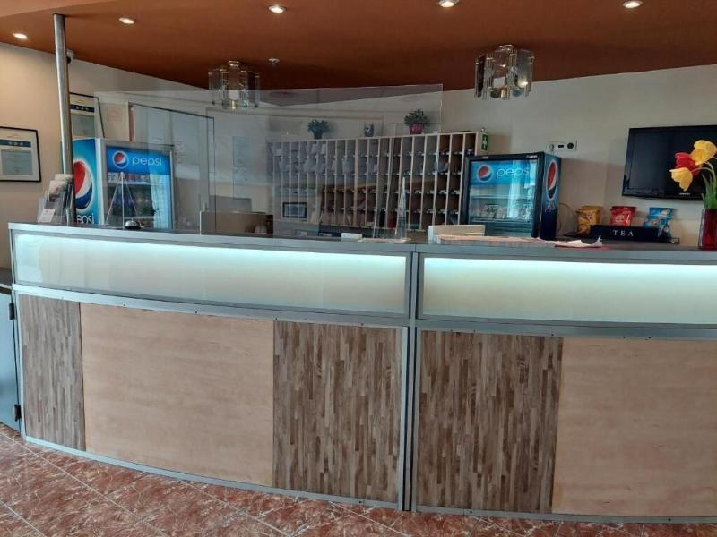 Canada Hotel - Lobi