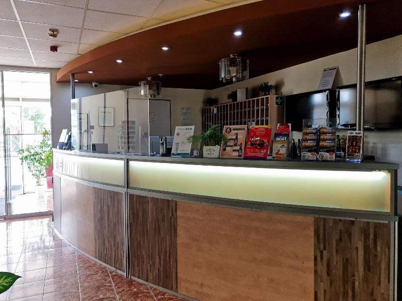 Canada Hotel - Lobi