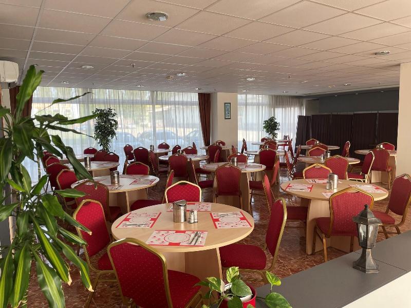 Canada Hotel - Restoran