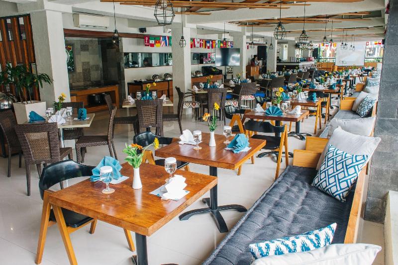 Bloo Hotel Bali - Restoran