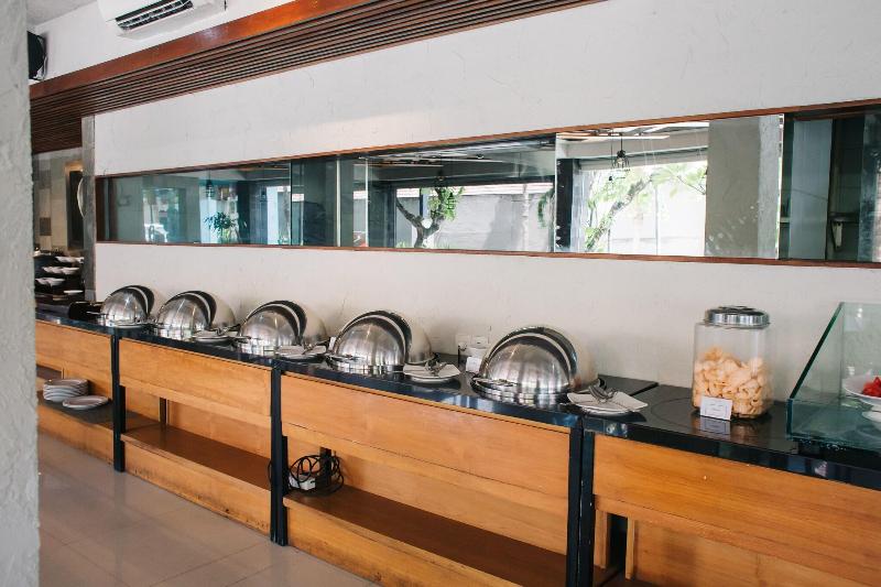 Bloo Hotel Bali - Restoran
