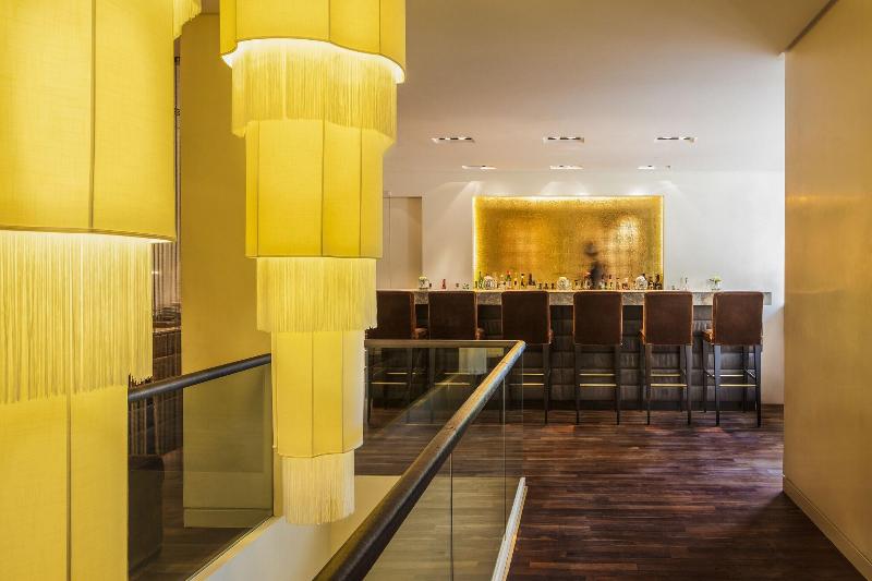 The Mandala Hotel - Bar