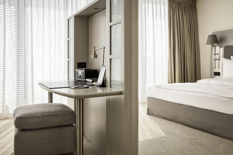 The Mandala Hotel - Oda
