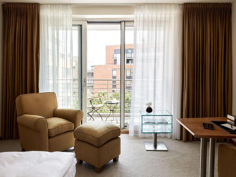 The Mandala Hotel - Oda