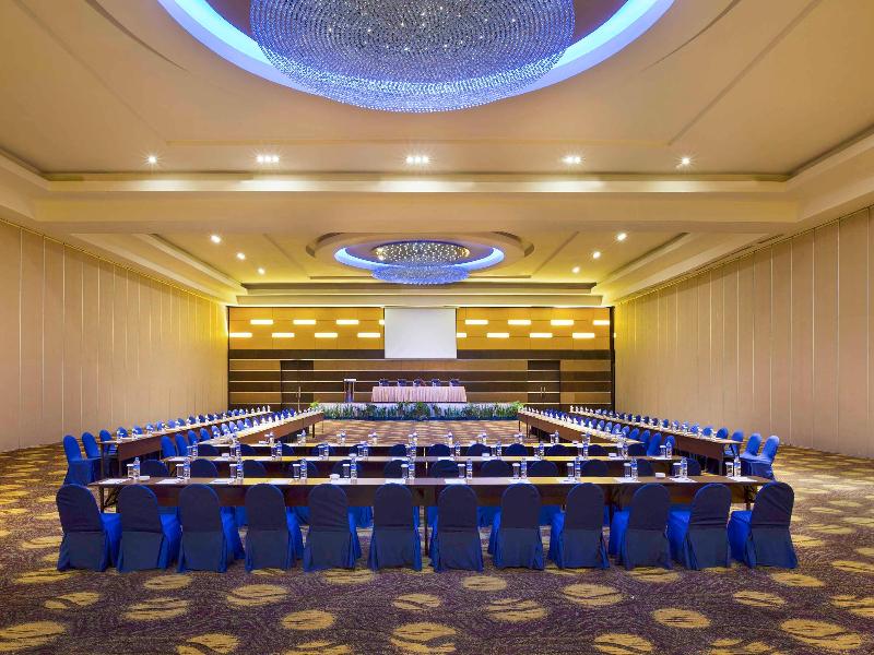 Novotel Manado Golf Resort & Convention Center - Toplantı