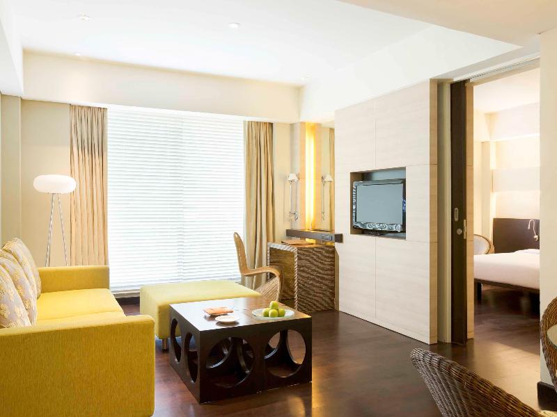 Novotel Manado Golf Resort & Convention Center - Oda