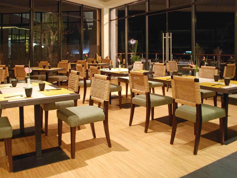 Novotel Manado Golf Resort & Convention Center - Restoran