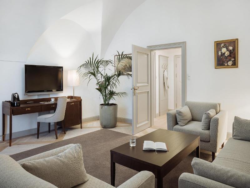 Imlauer Hotel Schloss Pichlarn - Oda