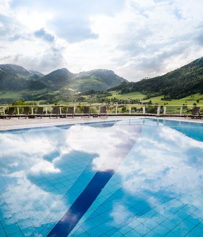 Imlauer Hotel Schloss Pichlarn - Havuz
