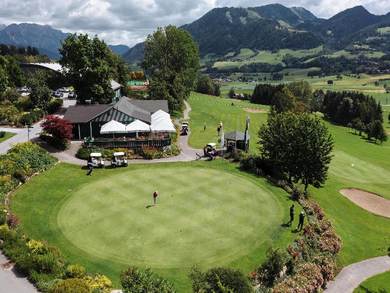 Imlauer Hotel Schloss Pichlarn - Restoran