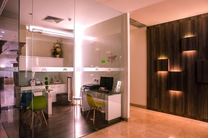 M - Regency Hotel Makassar - Toplantı