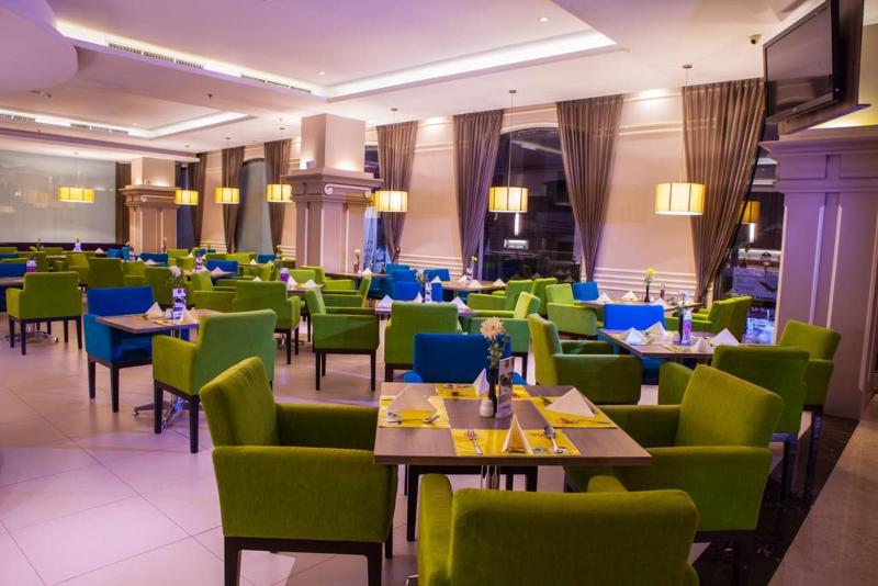 M - Regency Hotel Makassar - Restoran