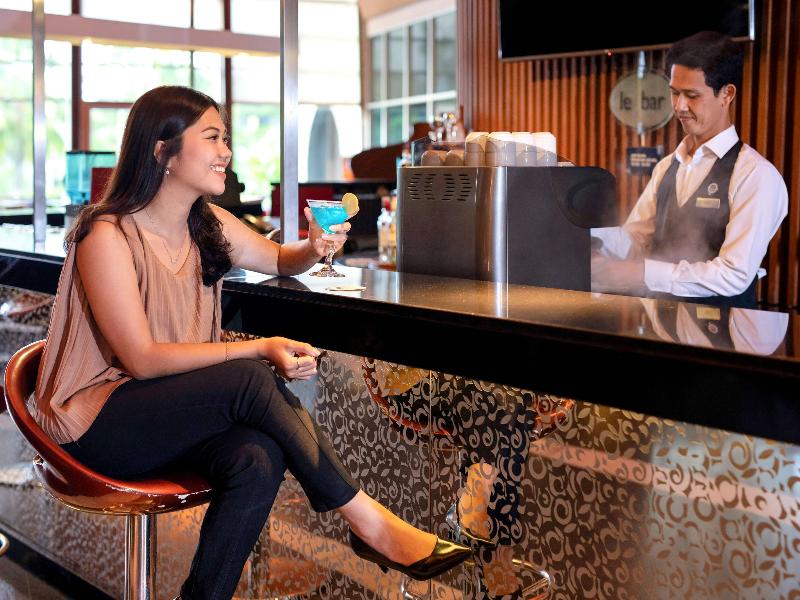 Novotel Palembang - Bar