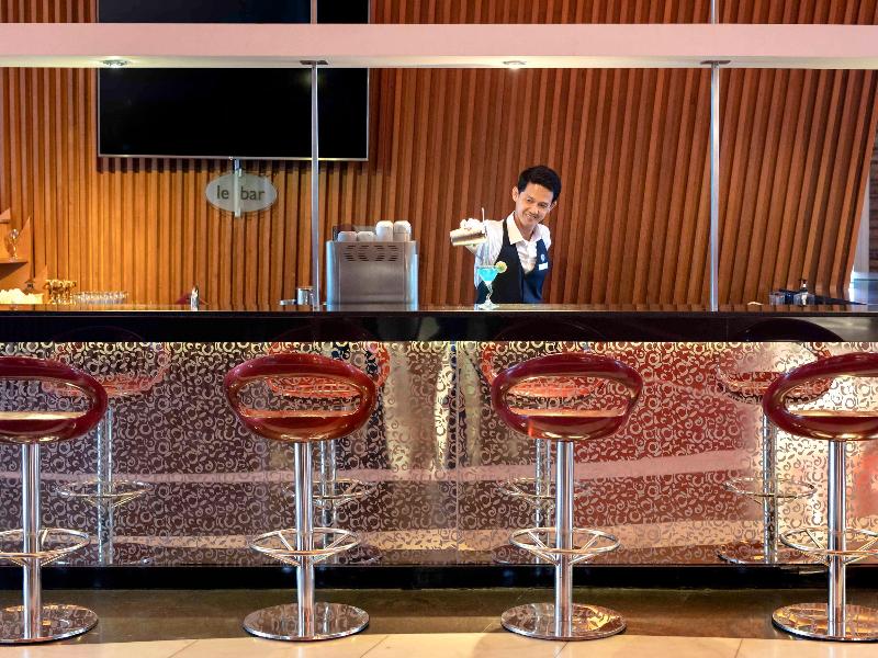Novotel Palembang - Bar