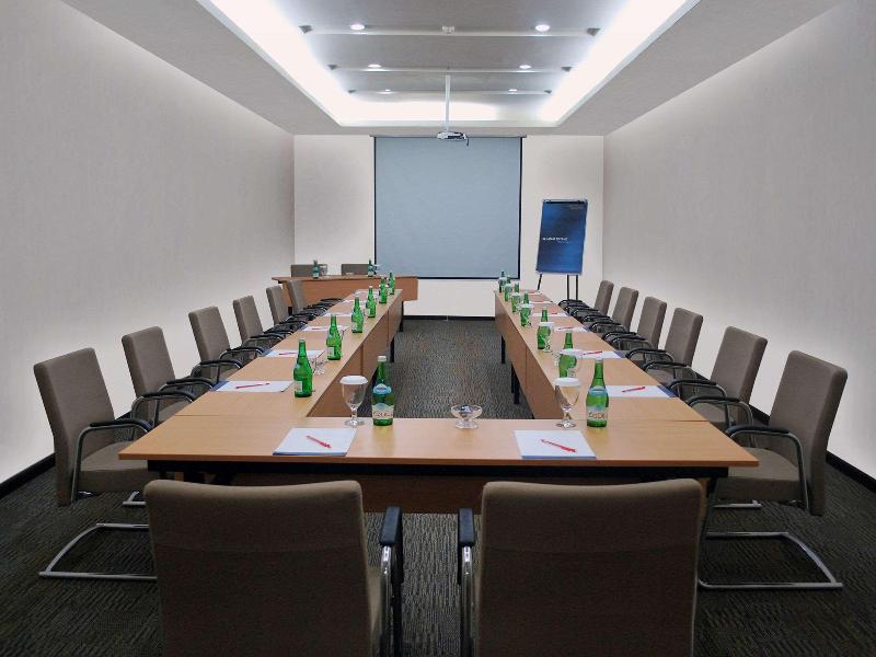 Novotel Palembang - Toplantı