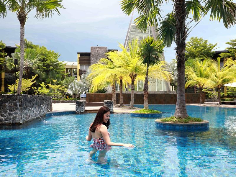 Novotel Palembang - Havuz