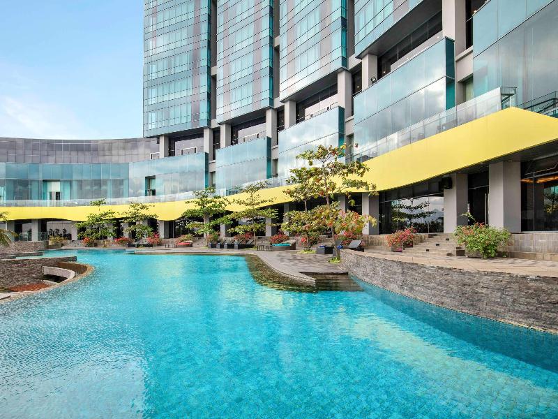 Novotel Lampung - Havuz