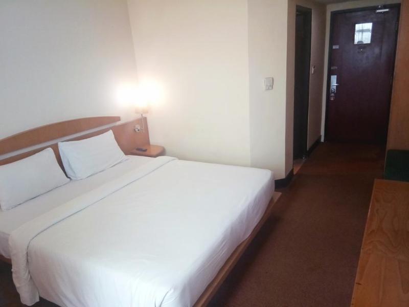 Grand Suka Hotel - Oda