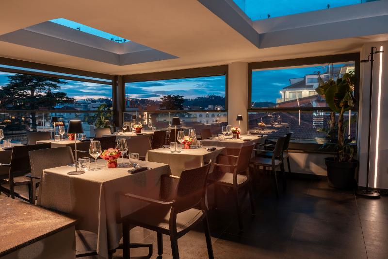 Twenty One Hotel - Restoran