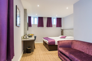 Surya Hogs Back Hotel and Spa fotoÄŸrafÄ±