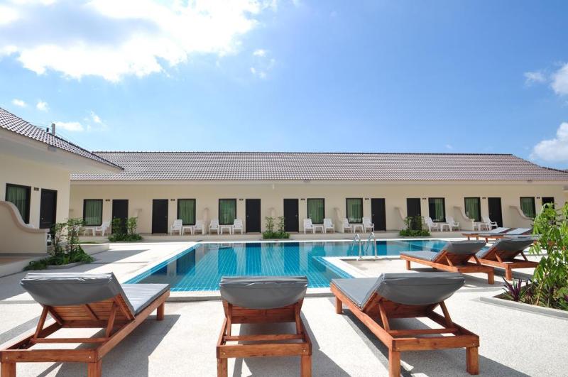 The Natural Resort - Genel