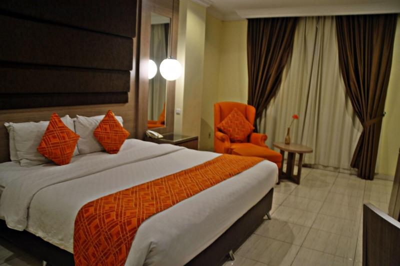 Alia Boutique Pasar Baru - Oda