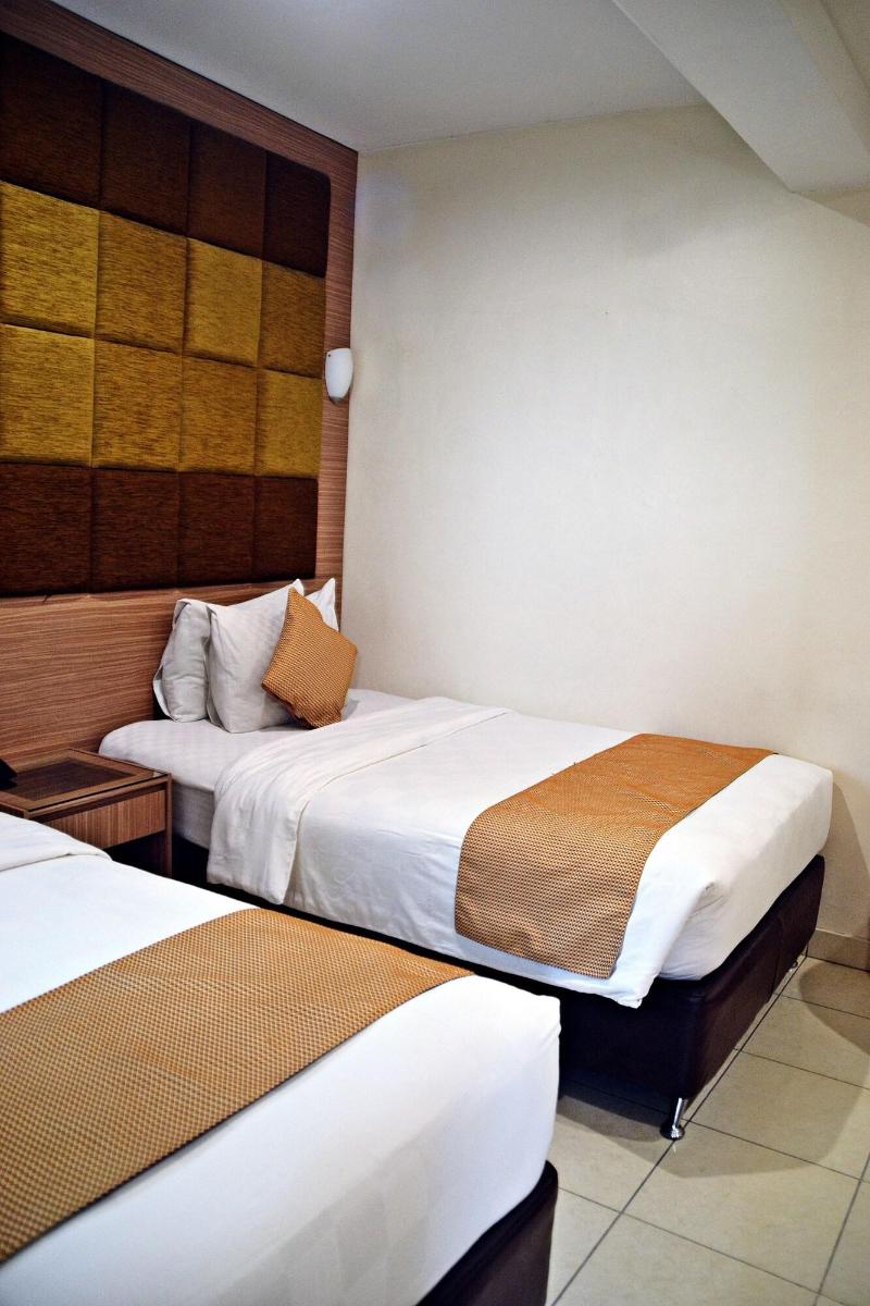 Alia Boutique Pasar Baru - Oda