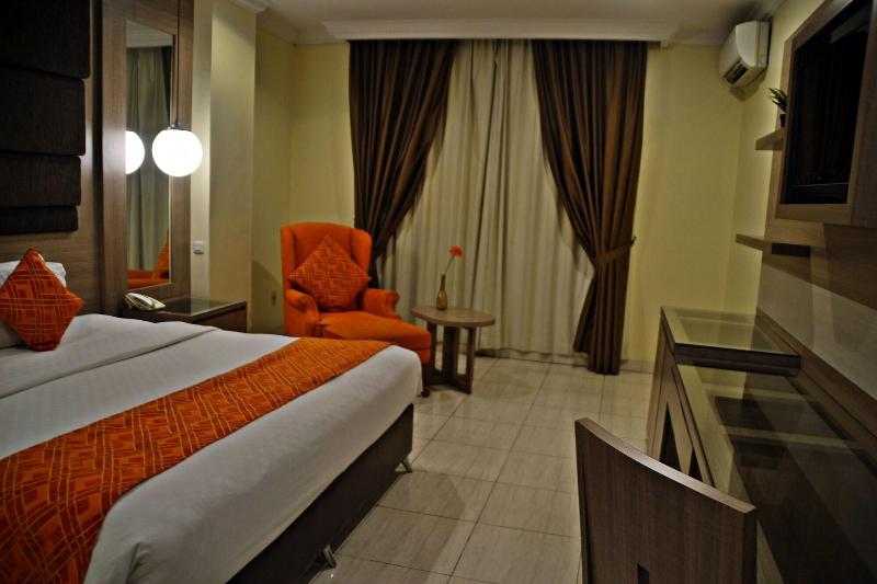 Alia Boutique Pasar Baru - Oda