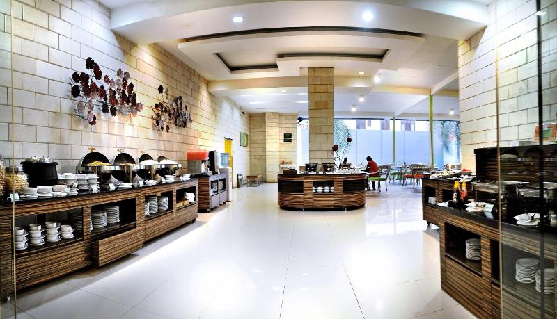 Alia Boutique Pasar Baru - Restoran