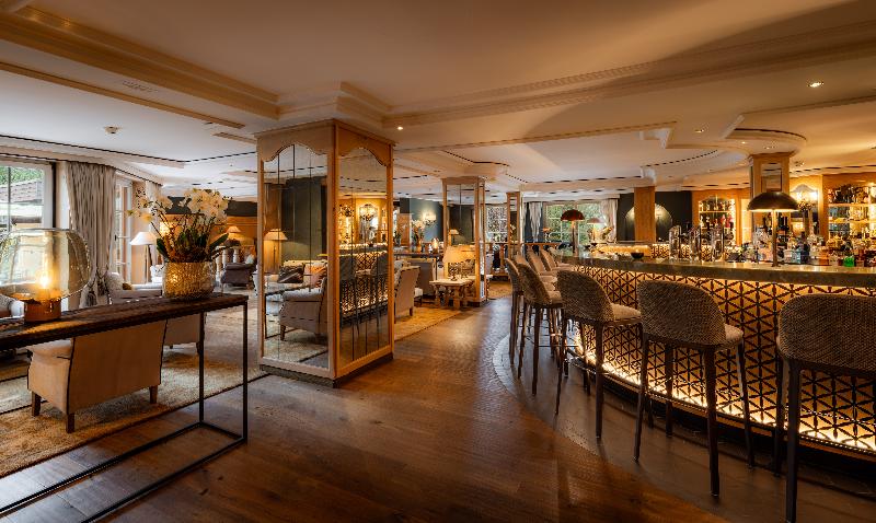 Romantik Schweizerhof Grindelwald - Bar