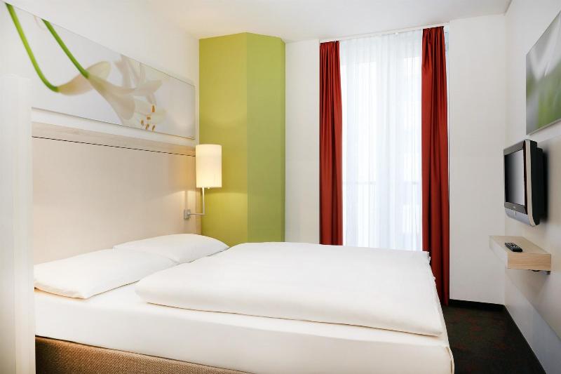H+ Hotel Muenchen City Centre - Oda