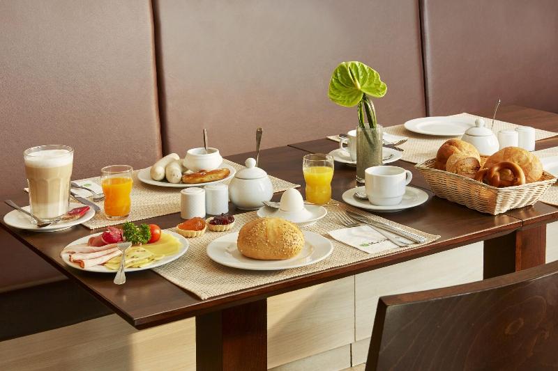 H+ Hotel Muenchen City Centre - Restoran