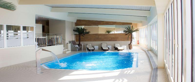 Radisson Blu Hotel Cottbus - Havuz