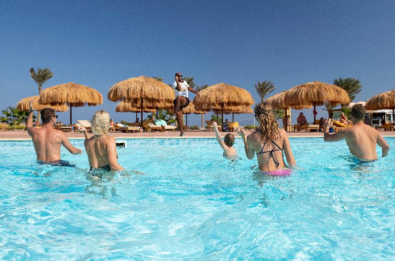 The Three Corners Sea Beach Resort - Havuz