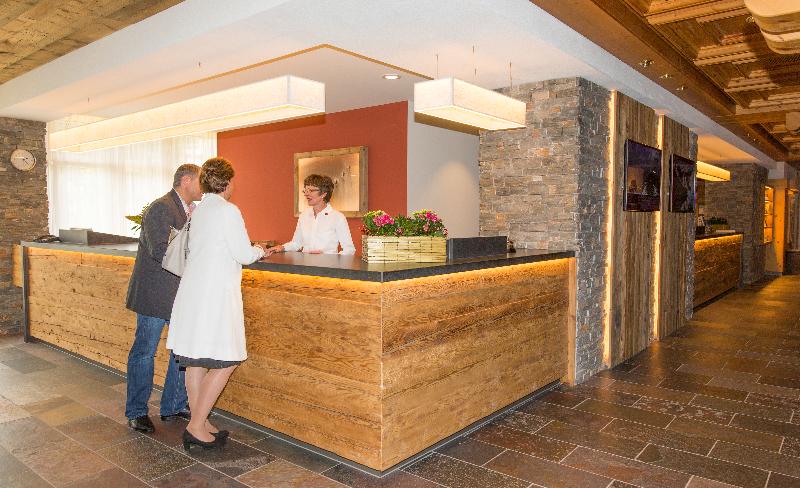 Sunstar Hotel Davos - Lobi