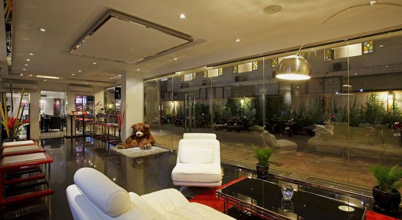 Grand Sunset Hotel - Lobi