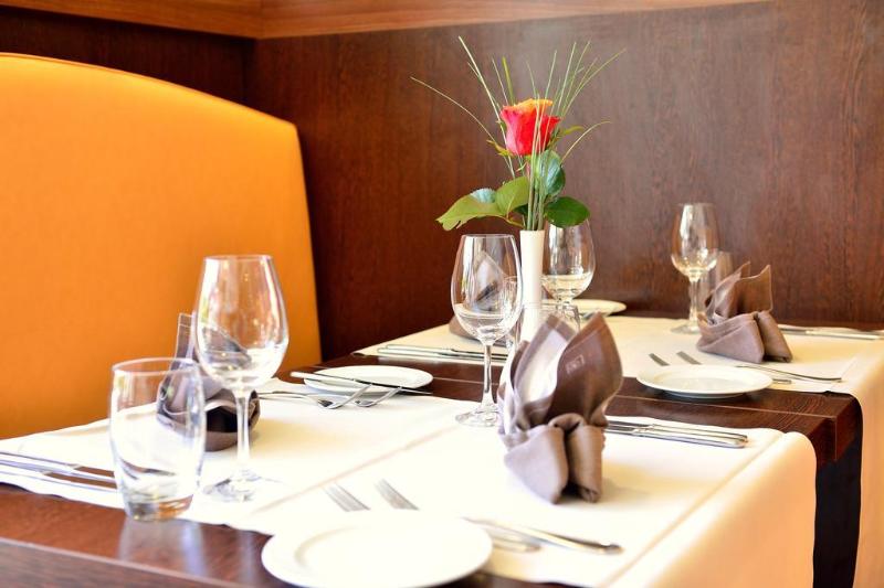 Hotel & Restaurant Vatel - Genel