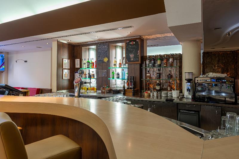 Castrum Hotel (Future voco Szekesfehervar) - Bar