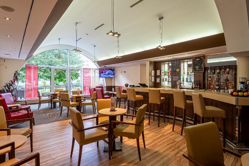 Castrum Hotel (Future voco Szekesfehervar) - Bar