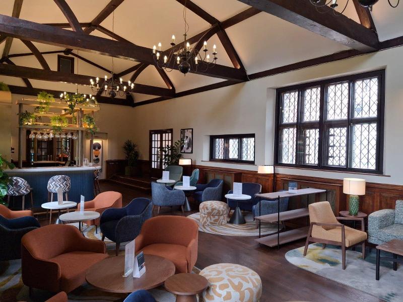 Voco Letchworth Hall by IHG - Bar