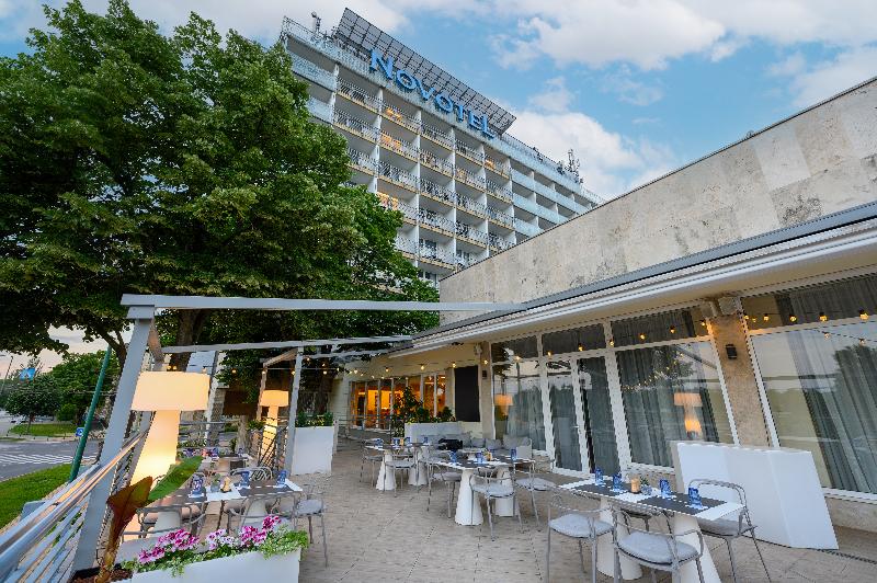 Novotel Szeged - Lobi