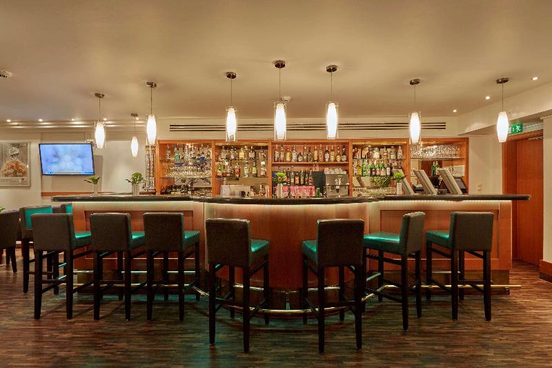 H4 Hotel Frankfurt Messe - Bar