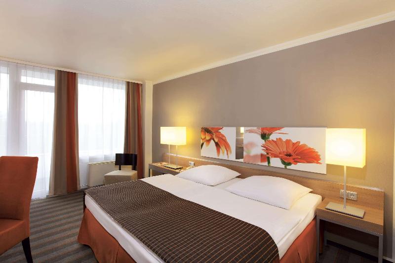 H4 Hotel Frankfurt Messe - Oda